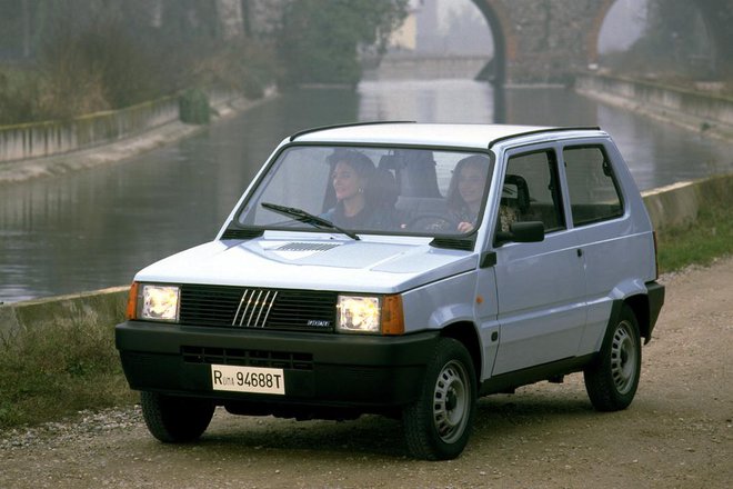 Prva panda je v dolžino merila manj kot 3,4 metra. FOTO: Fiat