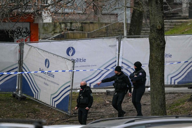 Moški je bil umorjen v četrti Cité du Peterbos v Anderlechtu. FOTO: Nicolas TucatT/AFP