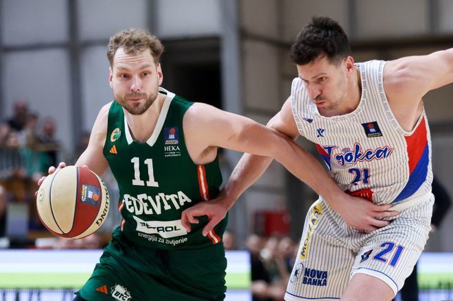 Jaka Blažič je vseh 15 točk dosegel v prvem polčasu. FOTO: liga ABA