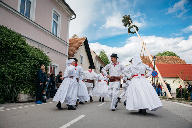 Vsako leto se v Šentjurju konec aprila odvija največja turistična prireditev v Občini Šentjur - Šentjurjevo. Večdnevna prireditev s tradicionalno postavitvijo mlaja, s sejmom lokalnih pridelkov in izdelkov, s tekmovanjem v kuhanju 