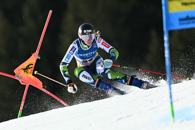 Ana Bucik Jogan ni bila dovolj hitra za dvajseterico. FOTO: Fabrice Coffrini/AFP