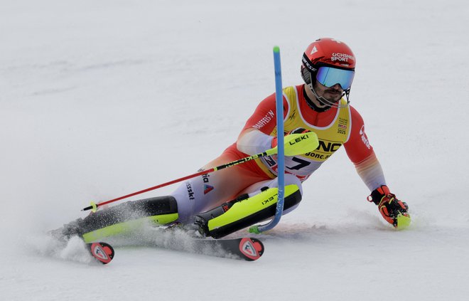 Loic Meillard je zadnji svetovni prvak v Saalbachu. Foto Leonhard Foeger/Reuters