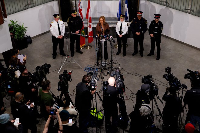 Glavna izvršna direktorica letališč Toronta Deborah Flint je nekaj ur po nesreči zatrdila, da so hvaležni, ker ni bilo smrtnih žrtev. FOTO: Cole Burston/Reuters