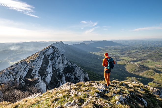 Planinarjenje v dvoje je balzam za krepitev in negovanje odnosa med staršem in otrokom, je prepričan Nebojša. FOTO: Nebojša Atanacković