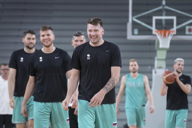 Na eurobasketu naj bi igral z Luko Dončićem. FOTO: Jure Eržen