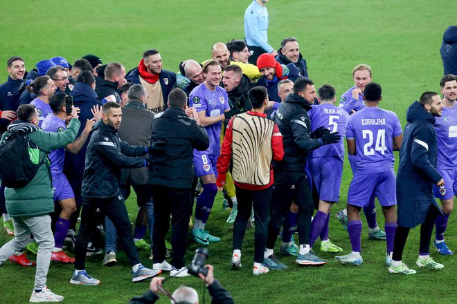 Nogometašem Borca je uspel velik podvig. FOTO: Voranc Vogel/Delo