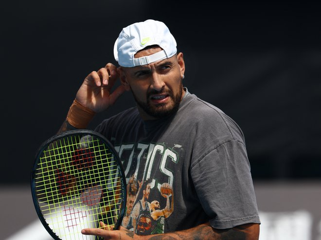 Bridki in iskrivi Nick Kyrgios nadaljuje svojo bitko proti dom,nevnim dopinškim prevarantom. FOTO: Edgar Su/Reuters