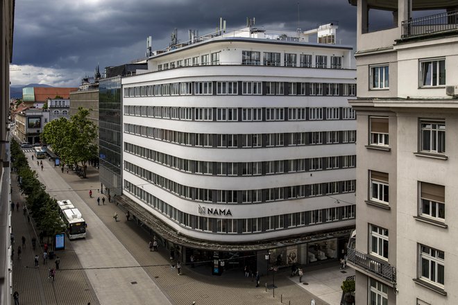 Stavba Name bo celovito prenovljena in to je priložnost za vrnitev prave mestne veleblagovnice. FOTO: Voranc Vogel