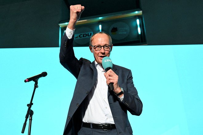 Novi nemški kancler bo najverjetneje vodja CDU Friedrich Merz. FOTO: Angelika Warmuth/Reuters