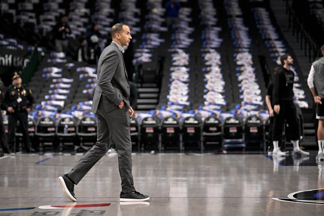 Nico Harrison je zaradi menjave doživel veliko kritik. FOTO: Jerome Miron/Reuters