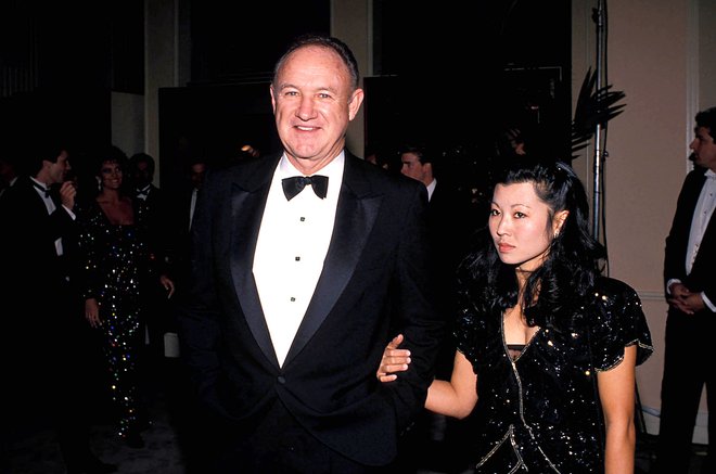 Gene Hackman in njegova žena Betsy Arakawa, na fotografiji iz leta 1989, sta živela odmaknjeno, daleč stran od Hollywooda. FOTO: Ralph Dominguez/Reuters