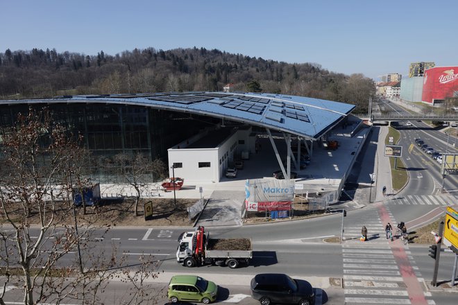 Končno je znan datum odprtja Športnega centra Ilirija, čeprav uporabnega dovoljenja na Magistratu še nimajo. FOTO: Črt Piksi/Delo