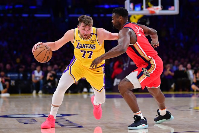 Dončić in Zion Williamson sta v napadu odigrala odlično. FOTO: Gary A. Vasquez/Reuters