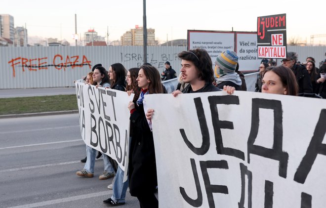 Naslednjič protesniki napovedujejo blokado mesta. FOTO: Blaž Samec/Delo