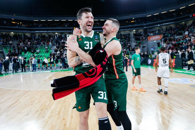 Za dres Olimpije so se borili vsi, od prvega do zadnjega, in to je Ljubljančanom prineslo zmago. FOTO: Cedevita Olimpija