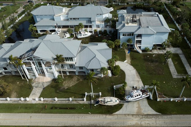 Floridsko mesto Punta Gorda je oktobra lani razdejal orkan Milton. FOTO: Ricardo Arduengo/Reuters