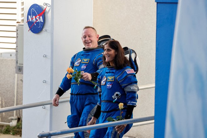 Butch Wilmore in Sunita Williams. FOTO: Joe Skipper/Reuters