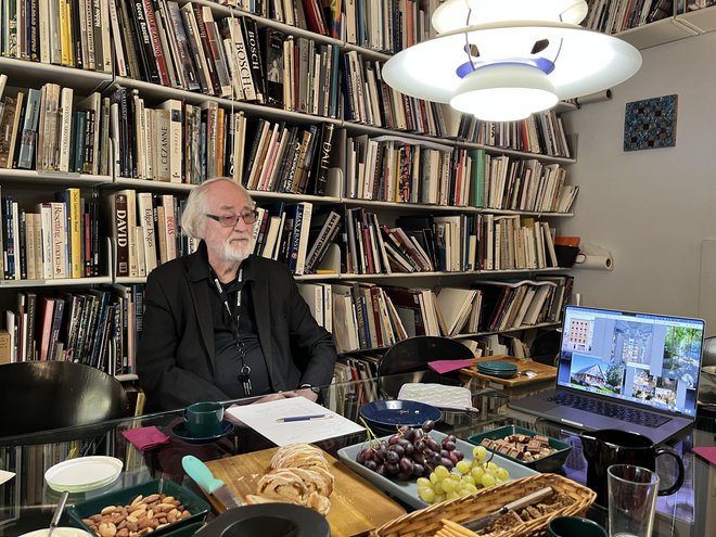 Juhani Pallasmaa: Ko beremo dobro knjigo, v svojem umu konstruiramo vsakega človeka, vsak prostor, vsak kraj – celo cela mesta. FOTO: Nina Granda in Matevž Granda