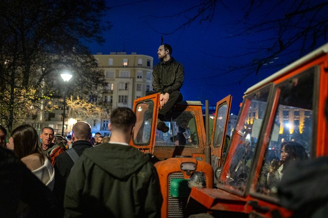 Beograd bo danes velikanski laboratorij, kamor bi morali priti vsi politiki iz Evrope, ki dajo kaj nase in si želijo, da bi jih videli kot vsaj približno demokratične voditelje.  FOTO: Voranc Vogel